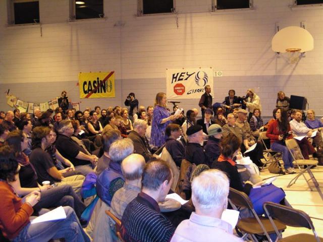 Assemblée de mobilisation contre le déménagement du Casino tenue le 6 mars 2006